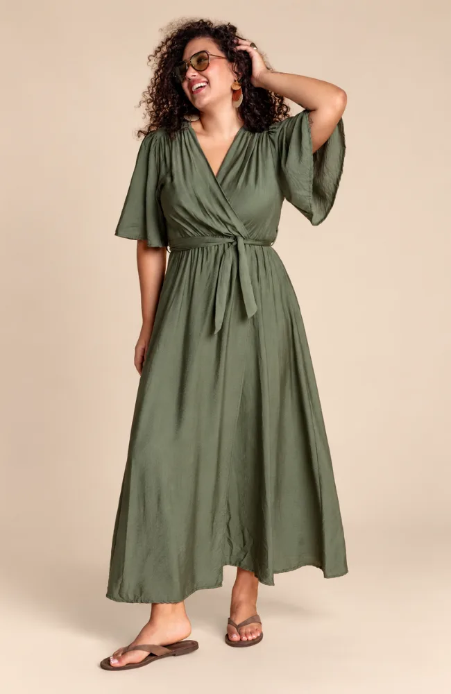 otono-2026-vestido-verde-oliva